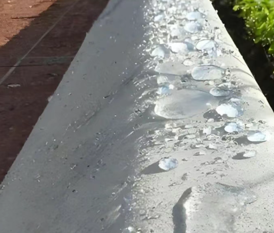 谢通门硅烷浸渍涂料在混凝土保护中的应用