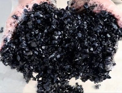 谢通门沥青冷补料（沥青砂）的优势特点与施工流程解析