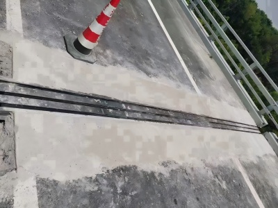 谢通门伸缩缝更换后浇筑材料快速结构修补料速砼的产品特点及施工流程​